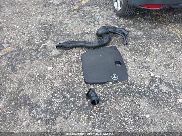 WDDWF8DB1KR481772 Mercedes-Benz C 300