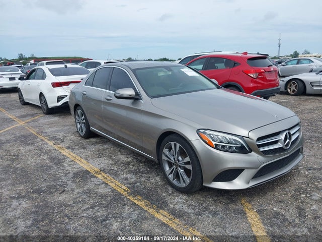 WDDWF8DB1KR481772 Mercedes-Benz C 300