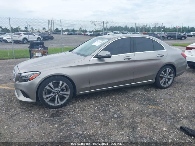 WDDWF8DB1KR481772 Mercedes-Benz C 300