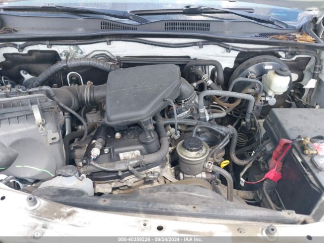 5TFAX5GN0HX074939 Toyota Tacoma Sr5