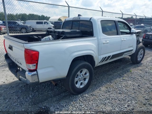 5TFAX5GN0HX074939 Toyota Tacoma Sr5