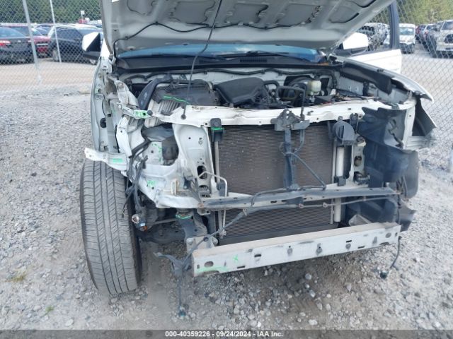 5TFAX5GN0HX074939 Toyota Tacoma Sr5