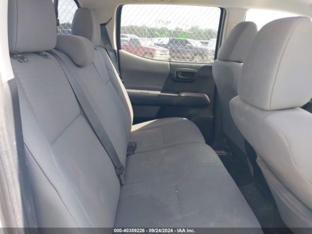 5TFAX5GN0HX074939 Toyota Tacoma Sr5