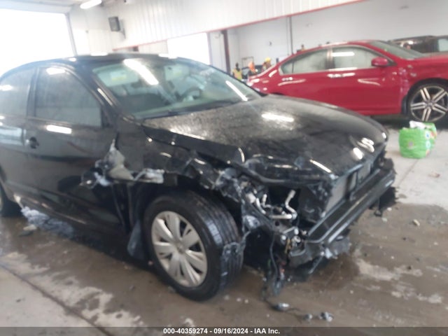 3VW267AJ3GM234595 Volkswagen Jetta 1.4t S