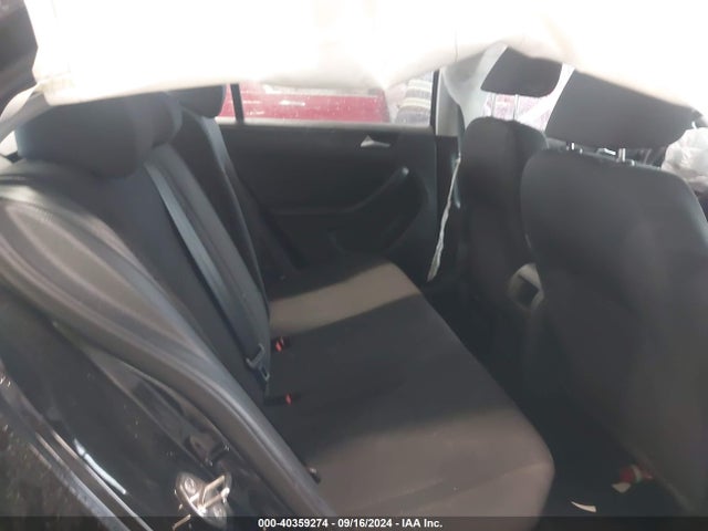 3VW267AJ3GM234595 Volkswagen Jetta 1.4t S