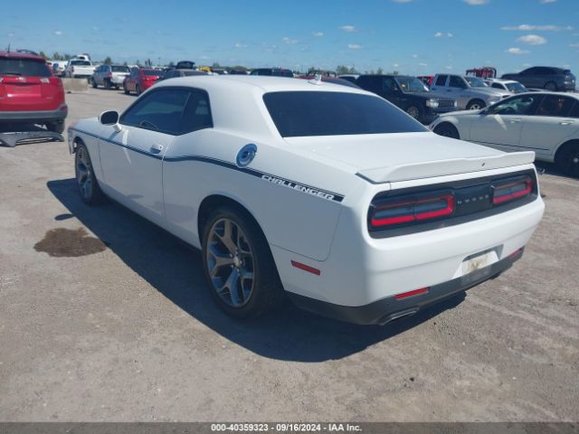 2C3CDZAG8GH232356 Dodge Challenger Sxt Plus