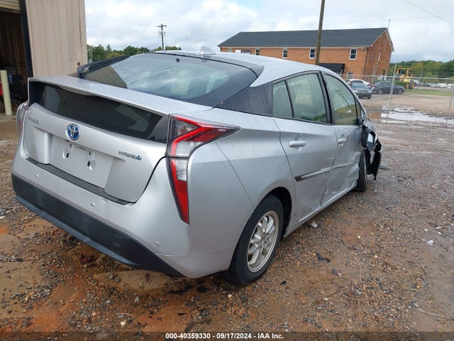JTDKARFU3H3542370 Toyota Prius Three