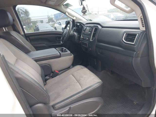 1N6AA1R76HN531321 Nissan TITAN S