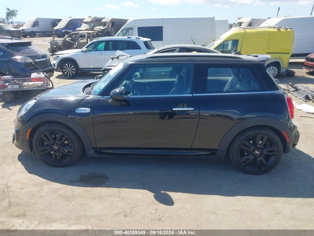 WMWXP7C53F2A38006 Mini Hardtop Cooper S
