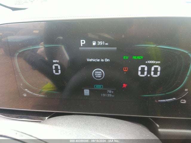 KNDCR3LE9P5046225 KIA Niro Ex Touring