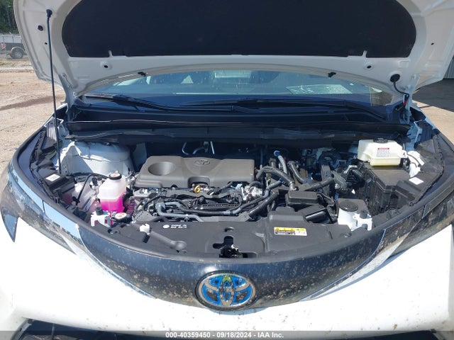 Toyota SIENNA XLE 2024 5TDYRKEC5RS214080 Image 10