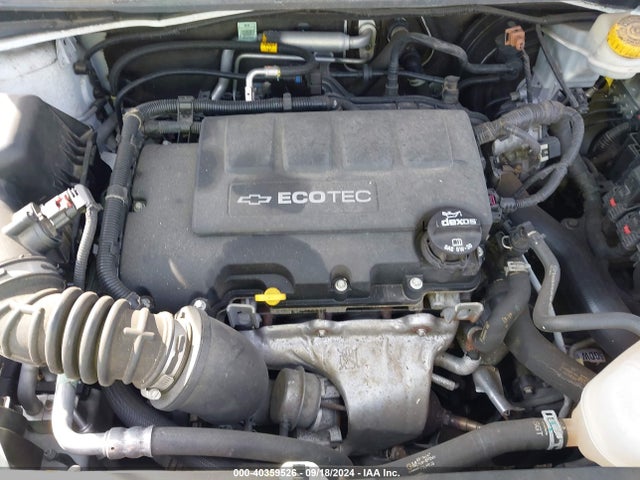 Chevrolet Sonic Ltz Auto 2015 1G1JE5SB6F4169371 Image 10