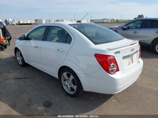 Chevrolet Sonic Ltz Auto 2015 1G1JE5SB6F4169371 Image 3