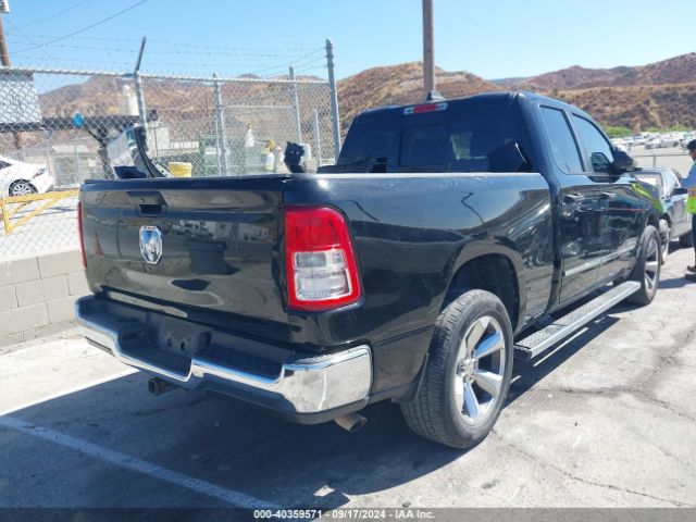 1C6RRECT4KN628012 RAM 1500 Tradesman Quad Cab 4x2 6'4 Box