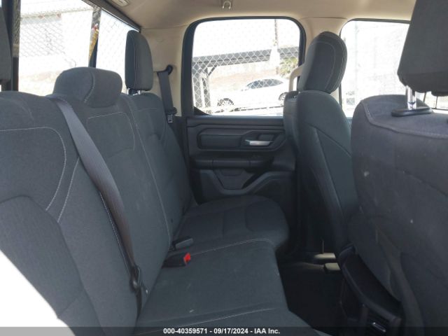 1C6RRECT4KN628012 RAM 1500 Tradesman Quad Cab 4x2 6'4 Box