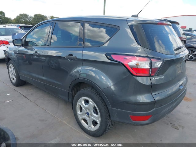 Ford ESCAPE S 2018 1FMCU0F70JUA30479 Image 3
