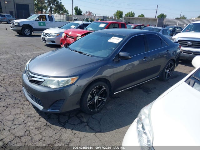 Toyota CAMRY LE 2014 4T1BF1FK0EU409164 Image 2