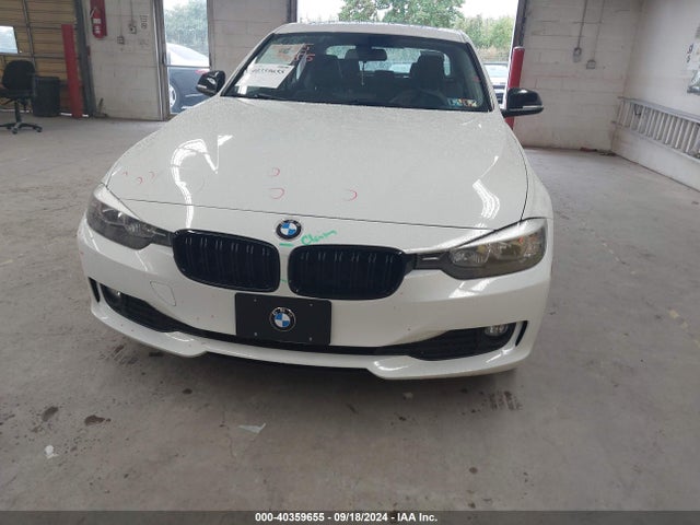 BMW 320i Xdrive 2015 WBA3C3C56FP663860 Image 12