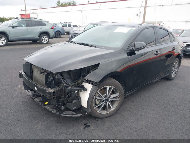 KIA Forte Lxs 2023 3KPF24AD0PE625772 Image 2