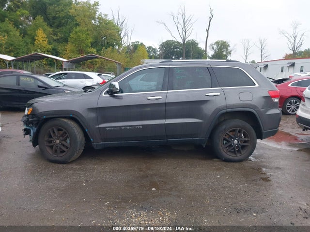 1C4RJEBG8JC110984 Jeep Grand Cherokee Limited 4x2