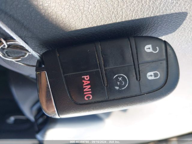 ZACCJAAT9GPD86642 Jeep Renegade Sport