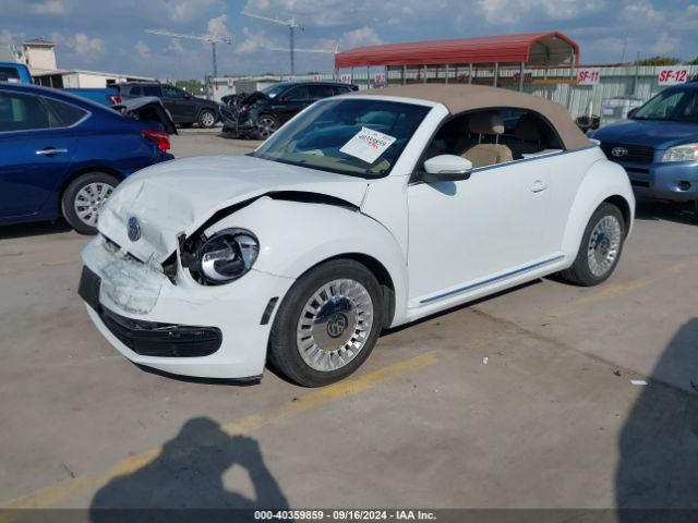3VW517AT7FM820146 Volkswagen Beetle 1.8t
