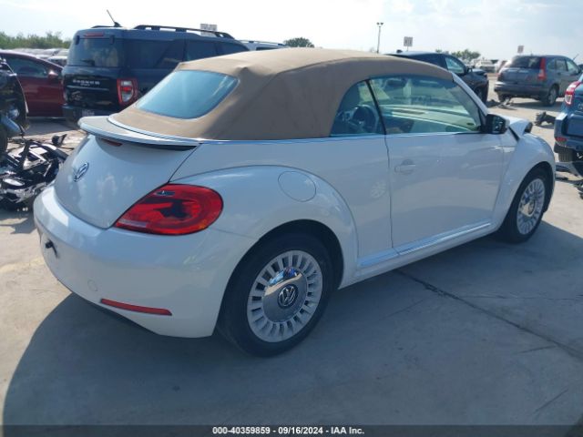 3VW517AT7FM820146 Volkswagen Beetle 1.8t