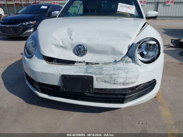 3VW517AT7FM820146 Volkswagen Beetle 1.8t