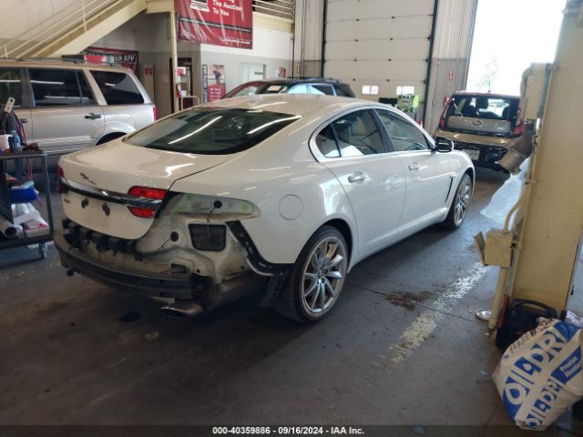 2013 JAGUAR XF SAJWA0ES8DPU00615 Photo 3