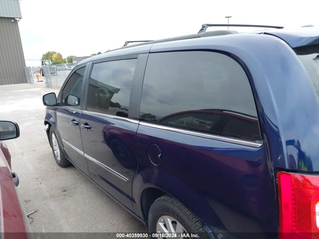 2C4RC1BG9FR510148 Chrysler Town & Country Touring