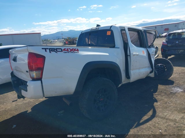 3TMCZ5AN5HM104115 Toyota Tacoma Trd Off Road