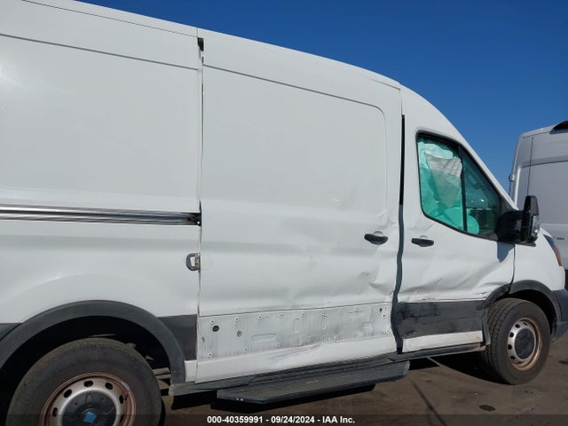 Ford Transit-250 2020 1FTBR1CG0LKB79162 Image 18