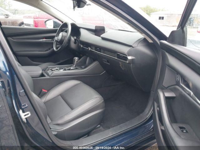 3MZBPBCM9LM132137 Mazda Mazda3 Select Package