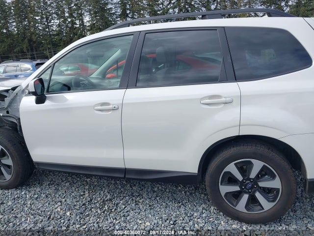 Subaru Forester 2.5i Premium 2018 JF2SJAGC2JH406703 Image 15