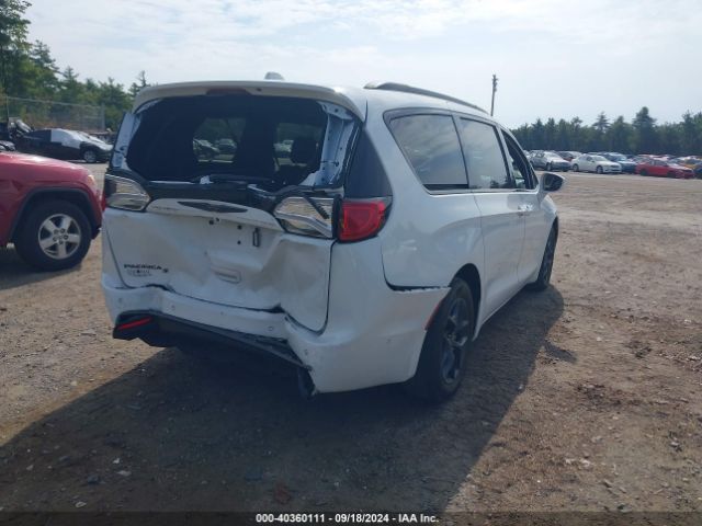 2020 CHRYSLER PACIFICA 2C4RC1EG1LR234362 Photo 3