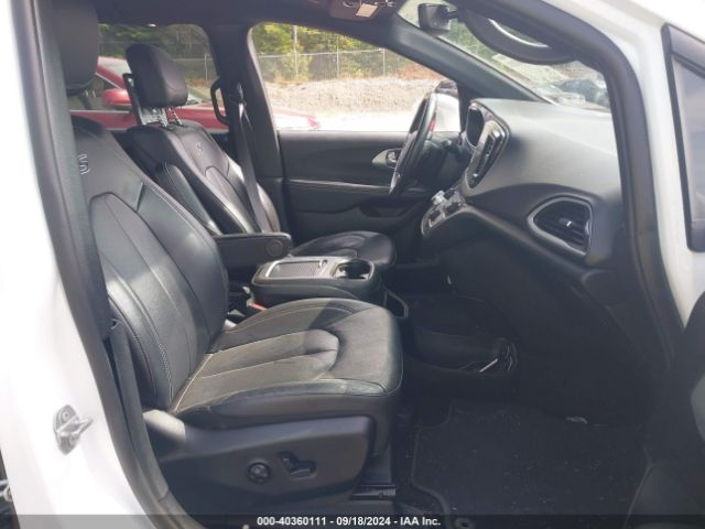 2020 CHRYSLER PACIFICA 2C4RC1EG1LR234362 Photo 4