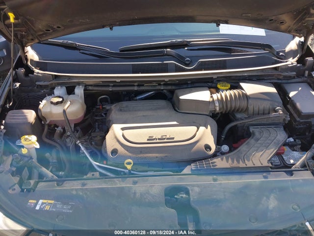 Chrysler Pacifica Touring L 2022 2C4RC1BG1NR129036 Image 10