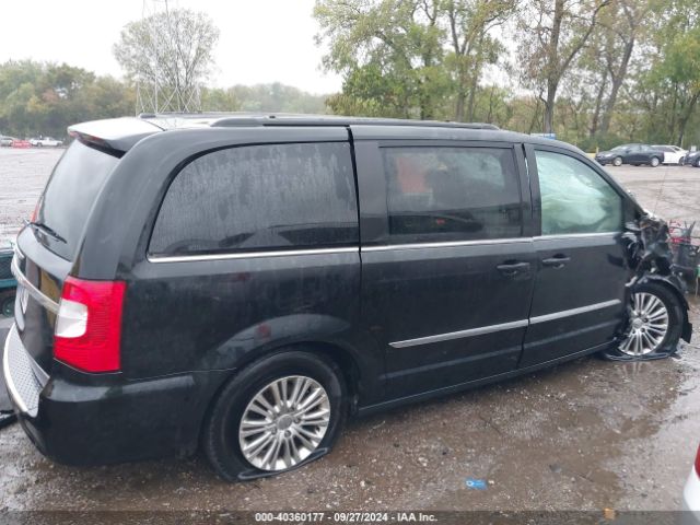 2C4RC1CG4FR582292 Chrysler Town & Country Touring-l