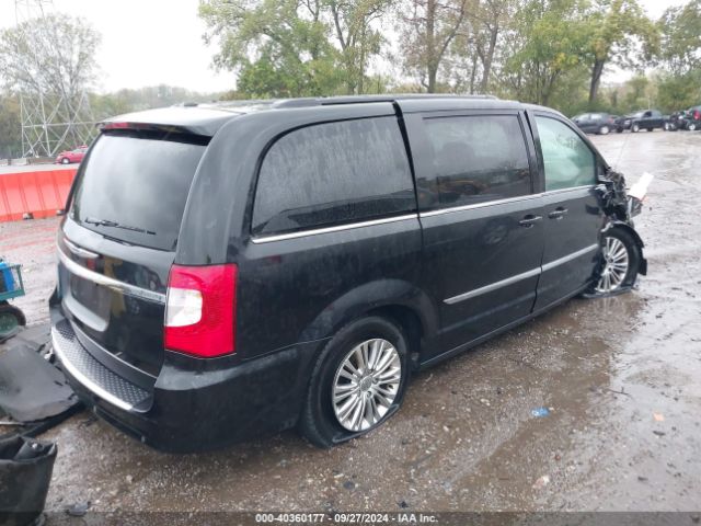 2C4RC1CG4FR582292 Chrysler Town & Country Touring-l