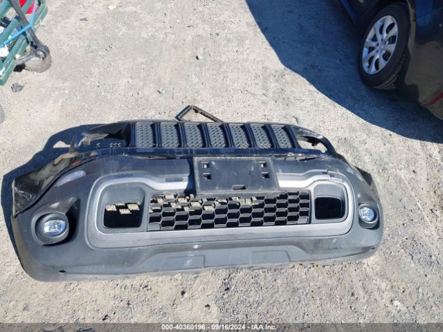 ZACNJBC14LPL08643 Jeep Renegade Trailhawk 4x4