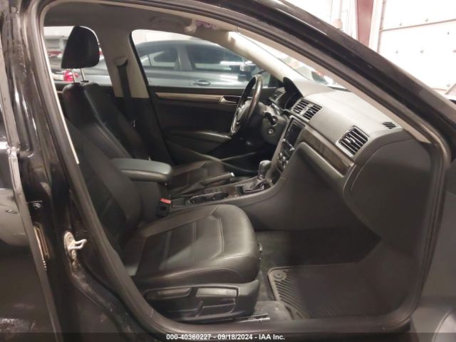 1VWBT7A35GC029145 Volkswagen Passat 1.8t Se