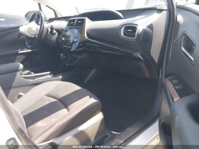 JTDKAMFPXM3176558 Toyota Prius Prime Le
