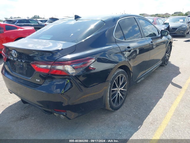 Toyota CAMRY SE 2022 4T1G11AK0NU673819 Image 4