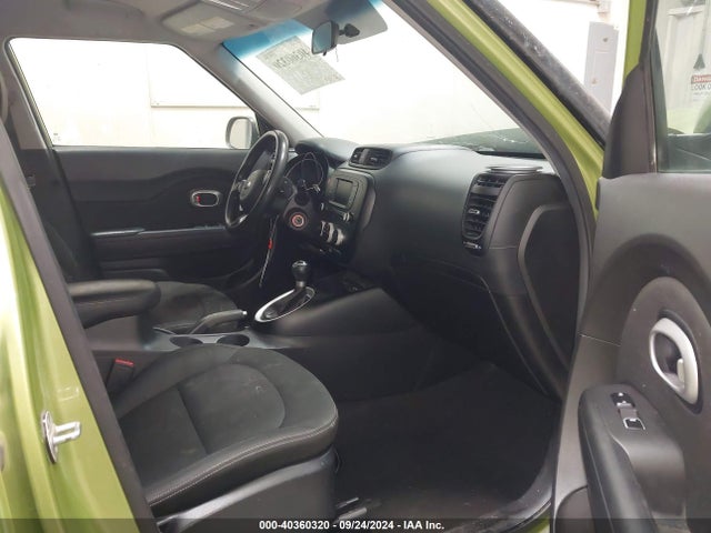 KNDJN2A25H7882738 KIA Soul