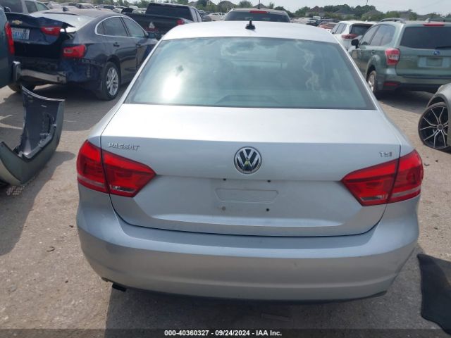1VWAT7A37FC002104 Volkswagen Passat 1.8t Wolfsburg Edition