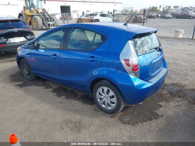 JTDKDTB35E1571734 Toyota Prius C Two
