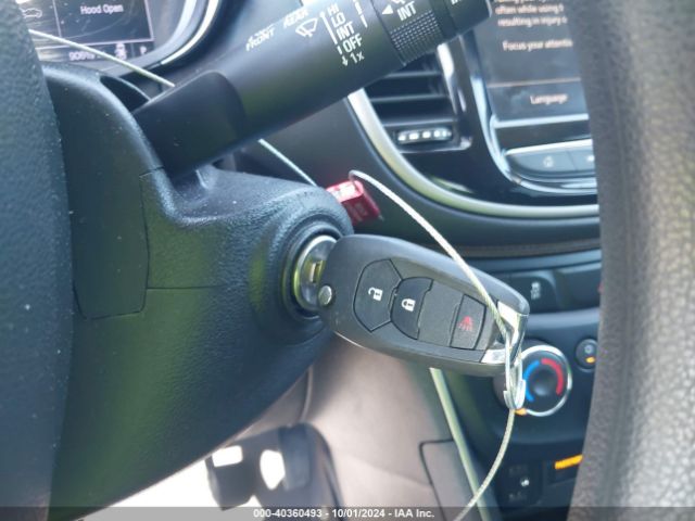 3GNCJKSB6LL233223 Chevrolet Trax Fwd Ls