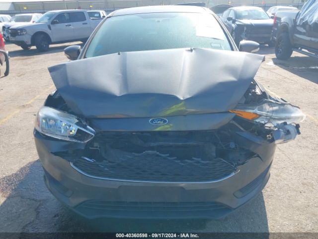 1FADP3K22GL369048 Ford FOCUS SE
