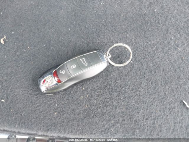 WP1AA2A21HKA83255 Porsche Cayenne Platinum Edition