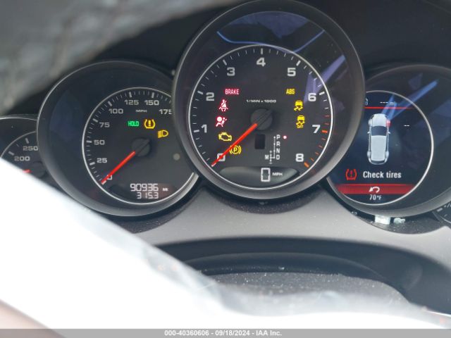 WP1AA2A21HKA83255 Porsche Cayenne Platinum Edition